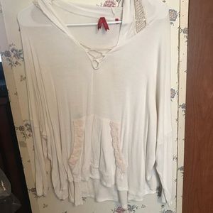 White long sleeve !! ❤️